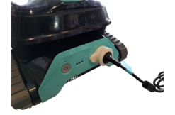 Maytronics Dolphin Dolphin Liberty 300 Zwembadrobot- Draadloos 13 Maytronics Dolphin Dolphin Liberty 300 Zwembadrobot- Draadloos -Zwembad Verkoopwinkel maytronics dolphin dolphin liberty 300 zwembadrobo 3