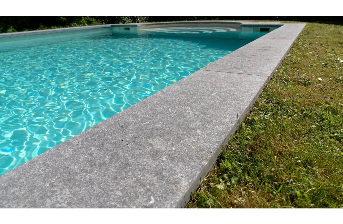 Terato Binnenhoek Belgische Blauwe Hardsteen Gebrand Afgeronde Neus 6 Terato Binnenhoek Belgische Blauwe Hardsteen Gebrand Afgeronde Neus - Afbeelding 4